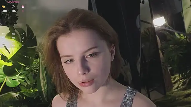 Snapshot of GabiMeshuggah chatting on March 4, 10:39 pm GabiMeshuggah online show from March 4, 10:39 pm