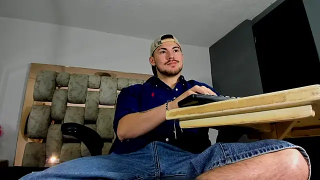 BrunoWalkerr online show from September 24, 12:44 pm