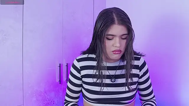 Snapshot of lizzywindsor chatting on January 13, 3:05 pm lizzywindsor online show from January 13, 3:05 pm