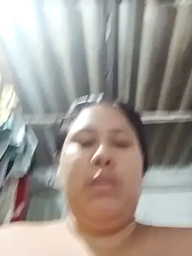 Snapshot of hera_and_kratos chatting on September 9, 5:06 am hera and kratos online show from September 9, 5:06 am