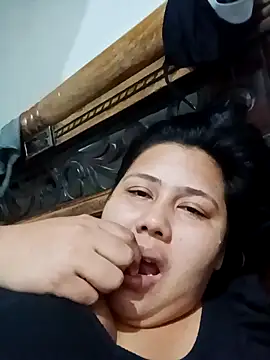 Snapshot of hera_and_kratos chatting on September 20, 5:01 am hera and kratos online show from September 20, 5:01 am