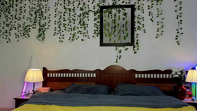 Ariana Spring online show from September 23, 2:07 am