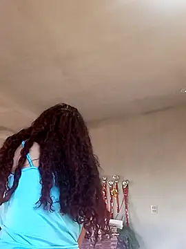 Snapshot of Daila_Lucia chatting on February 20, 1:24 pm Daila Lucia online show from February 20, 1:24 pm