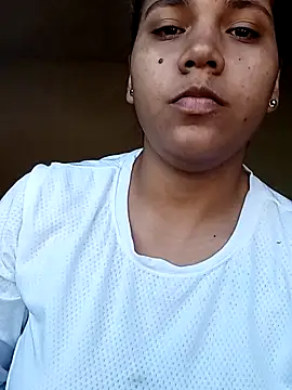 Snapshot of Daila_Lucia chatting on February 25, 3:56 pm Daila Lucia online show from February 25, 3:56 pm