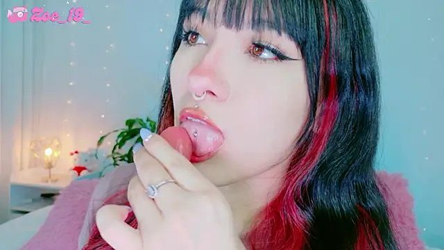 cuteezoe online show from March 2, 2:01 am