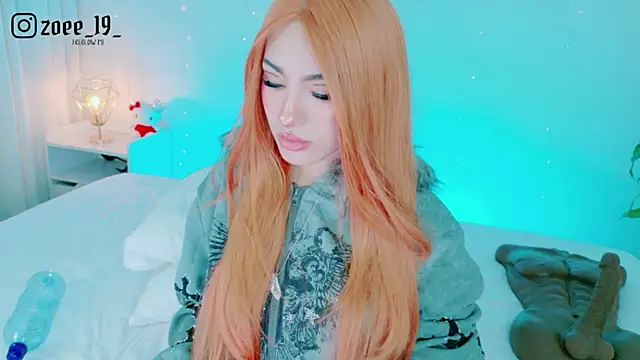 cuteezoe online show from April 19, 3:18 am