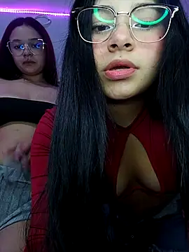 Anne Mia online show from November 15, 9:46 am