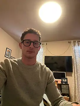 Snapshot of -xxxtoyboyxxx- chatting on March 2, 2:57 pm -xxxtoyboyxxx- online show from March 2, 2:57 pm