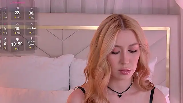 VelvetHell online show from September 18, 3:42 am