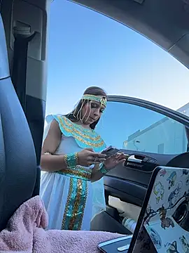 Mrs MrLove online show from October 30, 10:39 pm