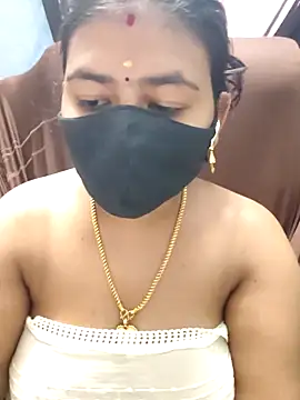 Snapshot of Tamil_Lotus chatting on February 3, 6:33 am Tamil Lotus online show from February 3, 6:33 am