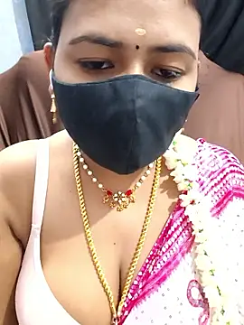 Snapshot of Tamil_Lotus chatting on January 6, 5:28 pm Tamil Lotus online show from January 6, 5:28 pm