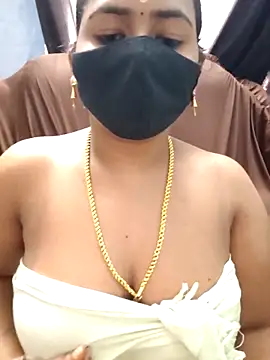 Snapshot of Tamil_Lotus chatting on January 7, 6:29 am Tamil Lotus online show from January 7, 6:29 am