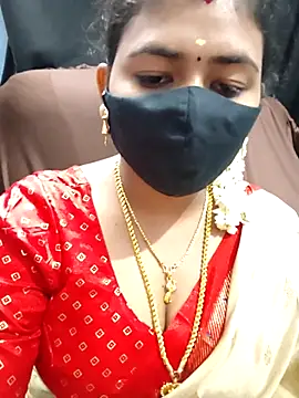 Snapshot of Tamil_Lotus chatting on January 15, 6:00 pm Tamil Lotus online show from January 15, 6:00 pm