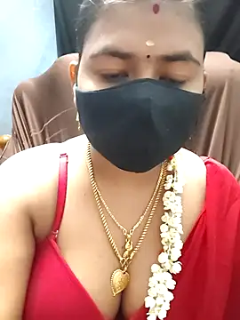 Snapshot of Tamil_Lotus chatting on February 5, 5:31 pm Tamil Lotus online show from February 5, 5:31 pm