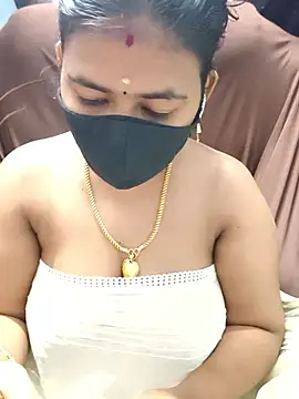 Snapshot of Tamil_Lotus chatting on February 3, 5:16 am Tamil Lotus online show from February 3, 5:16 am