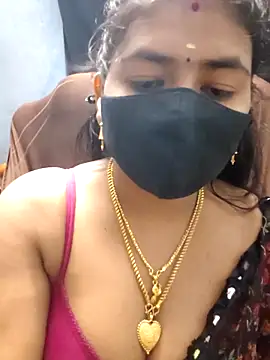 Snapshot of Tamil_Lotus chatting on February 8, 4:37 pm Tamil Lotus online show from February 8, 4:37 pm