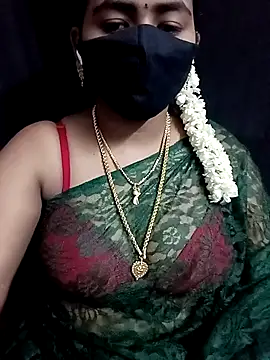 Snapshot of Tamil_Lotus chatting on September 26, 4:58 pm Tamil Lotus online show from September 26, 4:58 pm