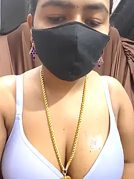 Snapshot of Tamil_Lotus chatting on October 25, 6:12 am Tamil Lotus online show from October 25, 6:12 am