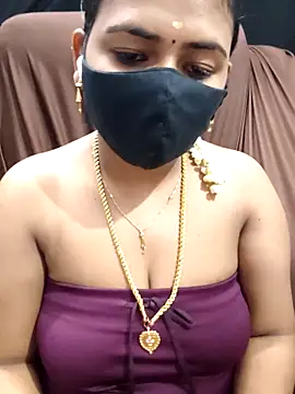 Snapshot of Tamil_Lotus chatting on December 22, 5:02 pm Tamil Lotus online show from December 22, 5:02 pm