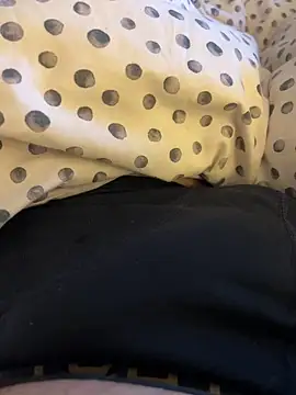 K13XXXX online show from November 13, 4:00 pm