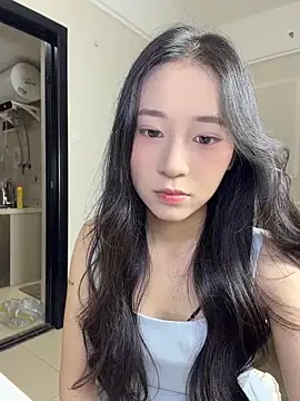 Snapshot of shishi0688 chatting on May 21, 12:35 pm shishi0688 online show from May 21, 12:35 pm