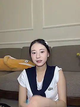 Snapshot of shishi0688 chatting on May 6, 12:53 pm shishi0688 online show from May 6, 12:53 pm