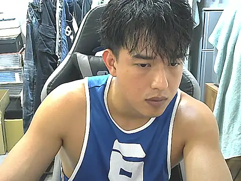 hunterXhan online show from November 18, 2:31 pm