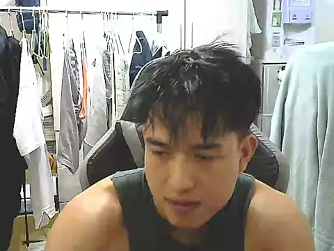 hunterXhan online show from September 19, 8:51 am