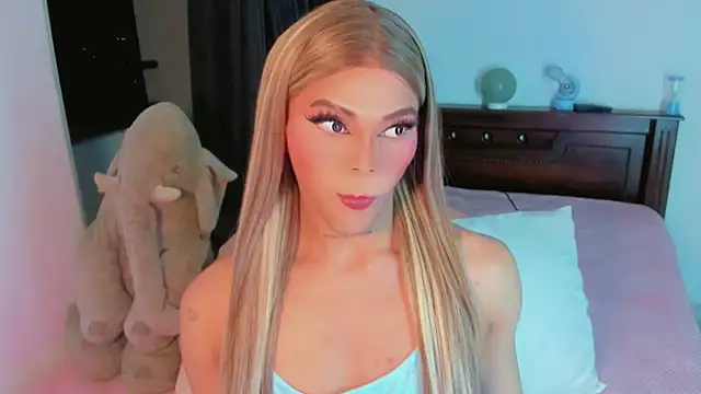 Flora Minx online show from December 16, 7:34 am