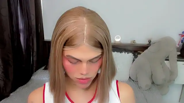 Flora Minx online show from March 2, 9:00 pm