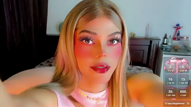 Flora Minx online show from March 7, 6:09 am