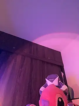 Flora Minx online show from February 16, 7:40 am