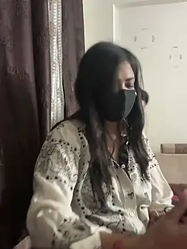 Snapshot of Theindian_Barbie chatting on January 11, 3:41 pm Theindian Barbie online show from January 11, 3:41 pm