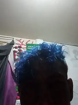 Snapshot of destroassbig2 chatting on February 12, 9:09 am destroassbig2 online show from February 12, 9:09 am