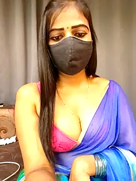 Misss-julli online show from November 17, 8:46 pm