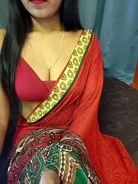 Misss-julli online show from April 7, 9:00 am