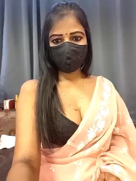 Misss-julli online show from November 26, 6:46 am