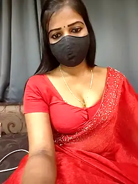 Misss-julli online show from October 31, 7:32 pm