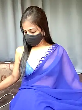 Misss-julli online show from November 16, 6:45 pm