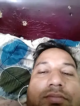 Snapshot of sumit_19 chatting on February 20, 5:37 pm sumit 19 online show from February 20, 5:37 pm