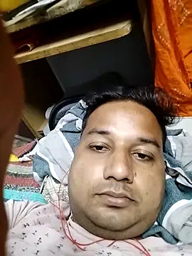Snapshot of sumit_19 chatting on October 19, 5:48 pm sumit 19 online show from October 19, 5:48 pm
