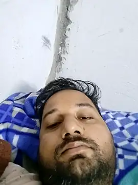 Snapshot of sumit_19 chatting on November 18, 10:13 pm sumit 19 online show from November 18, 10:13 pm