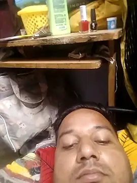 Snapshot of sumit_19 chatting on October 23, 4:16 pm sumit 19 online show from October 23, 4:16 pm