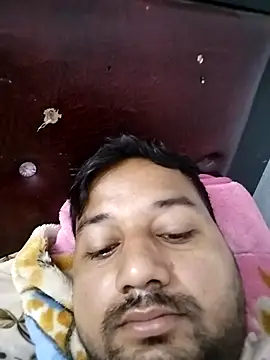 Snapshot of sumit_19 chatting on November 8, 12:14 am sumit 19 online show from November 8, 12:14 am