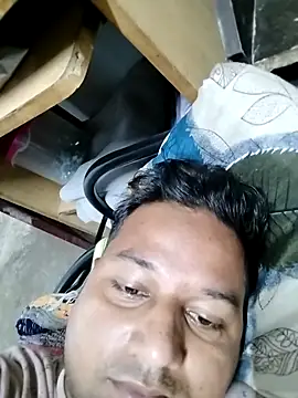 Snapshot of sumit_19 chatting on October 21, 6:40 pm sumit 19 online show from October 21, 6:40 pm