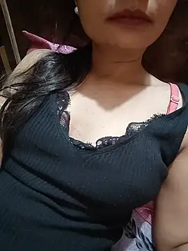 Snapshot of Vaani_Actress chatting on June 24, 11:13 pm Vaani Actress online show from June 24, 11:13 pm
