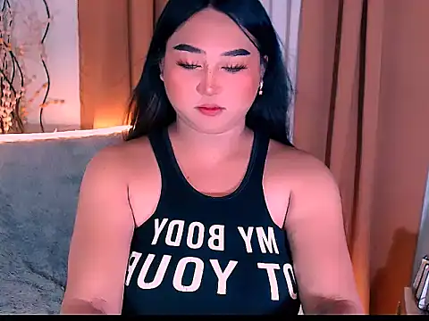 Lilly-lou online show from March 22, 6:42 pm