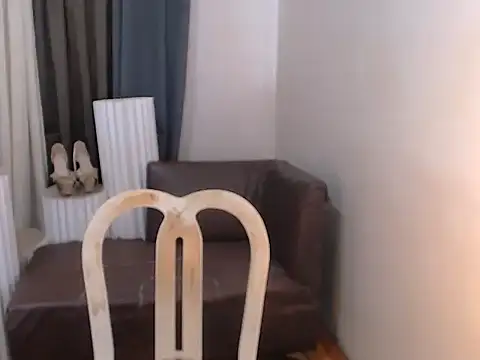 Lilly-lou online show from March 20, 4:13 am