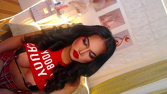 Lilly-lou online show from April 29, 7:20 pm